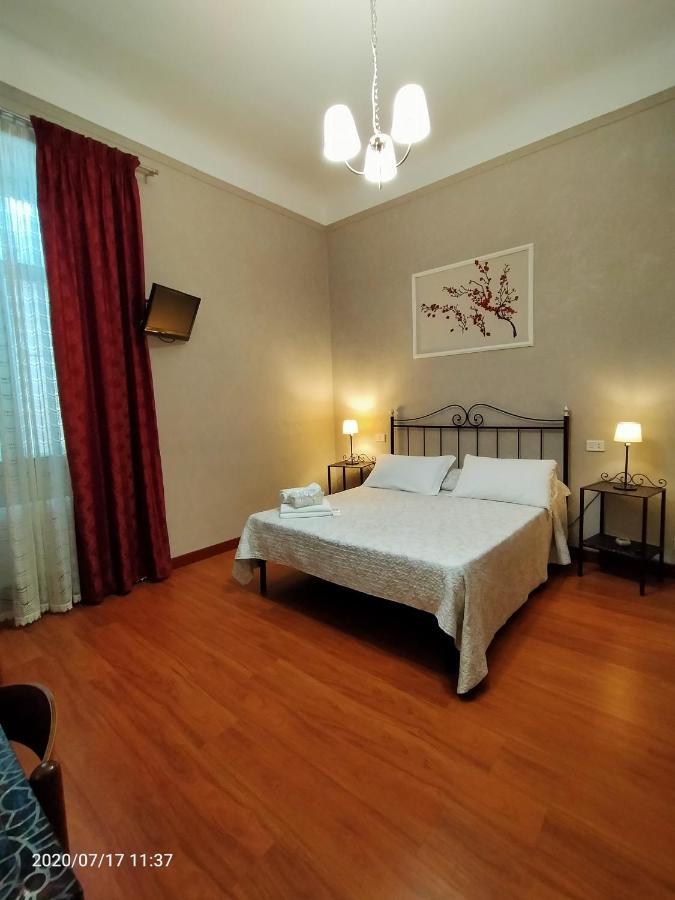 Rossi Hotel Rome Exterior photo