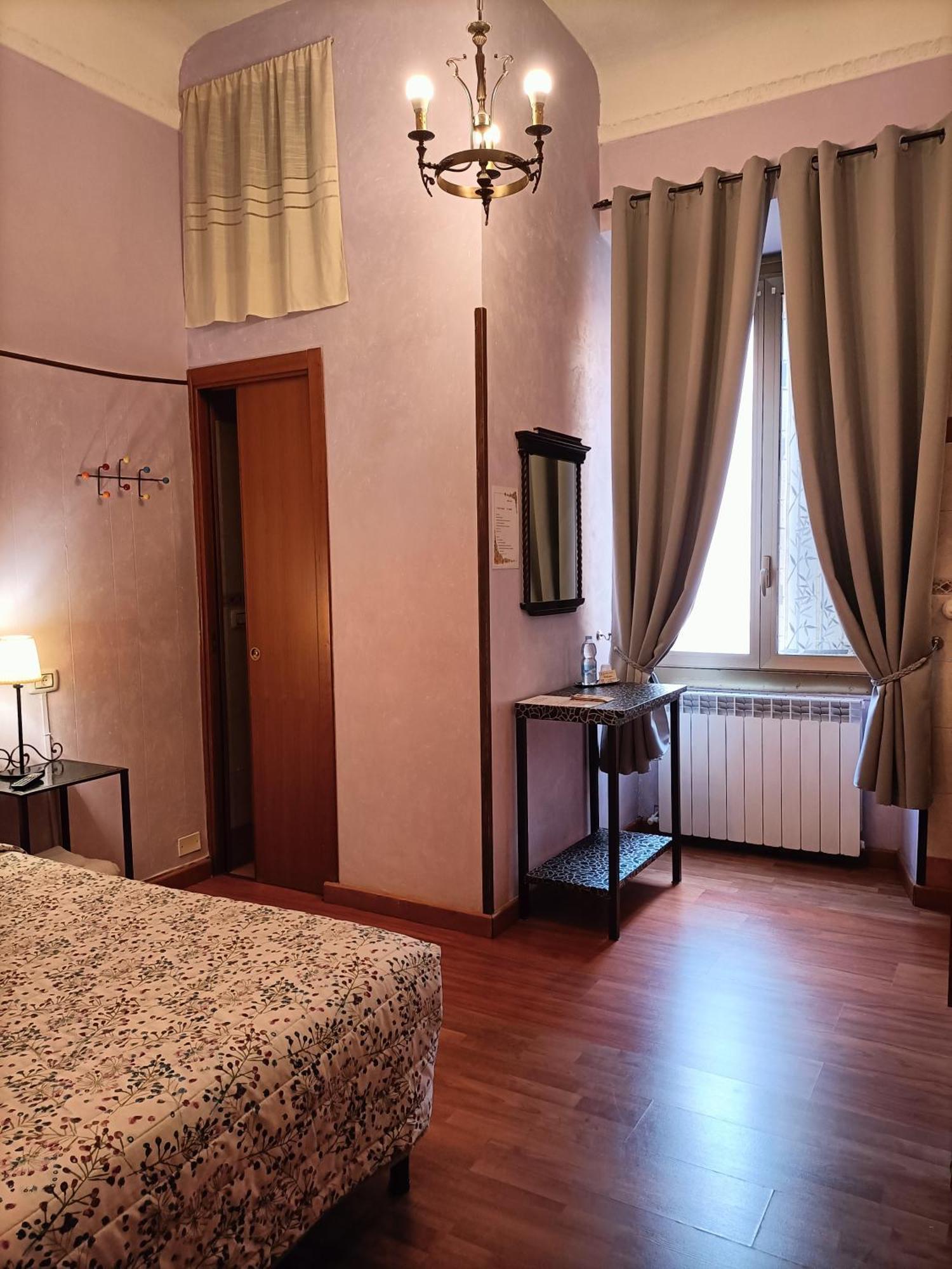 Rossi Hotel Rome Exterior photo
